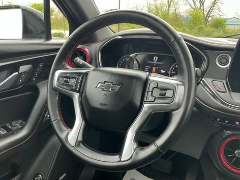 Used 2025 Chevrolet Blazer RS w/ Enhanced Convenience Package AWD/4WD image 20