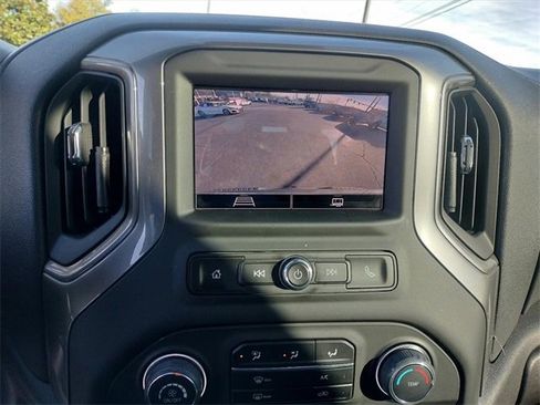 Used 2024 Chevrolet Silverado 1500 Custom image 23