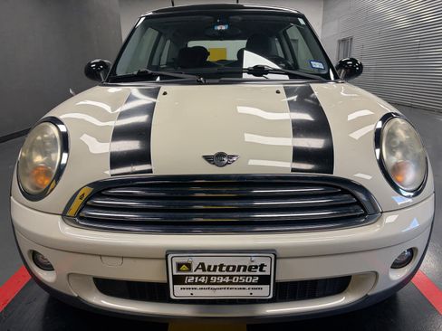 Used 2010 MINI Cooper Hardtop FWD image 7