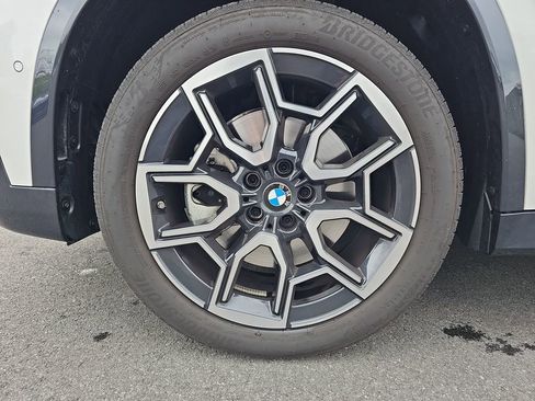 Certified 2025 BMW X1 xDrive28i w/ Premium Package AWD/4WD image 24
