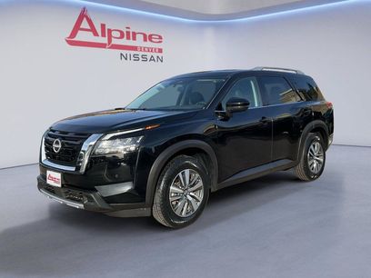 Used 2025 Nissan Pathfinder SL