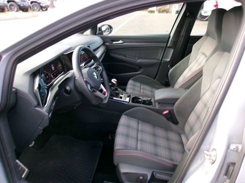 Used 2023 Volkswagen GTI S image 9