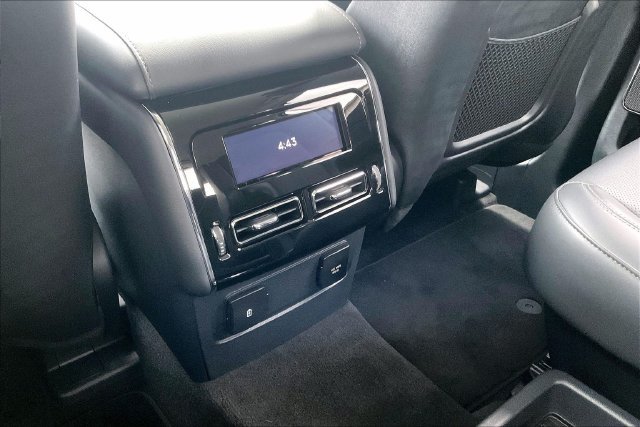 Used 2026 Lincoln Aviator AWD w/ Jet Appearance Package image 36