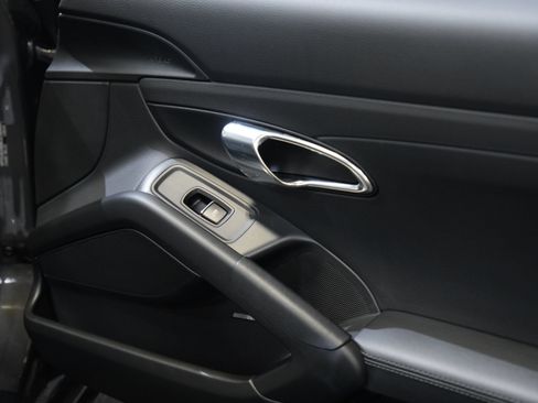 Used 2014 Porsche Boxster S RWD image 26