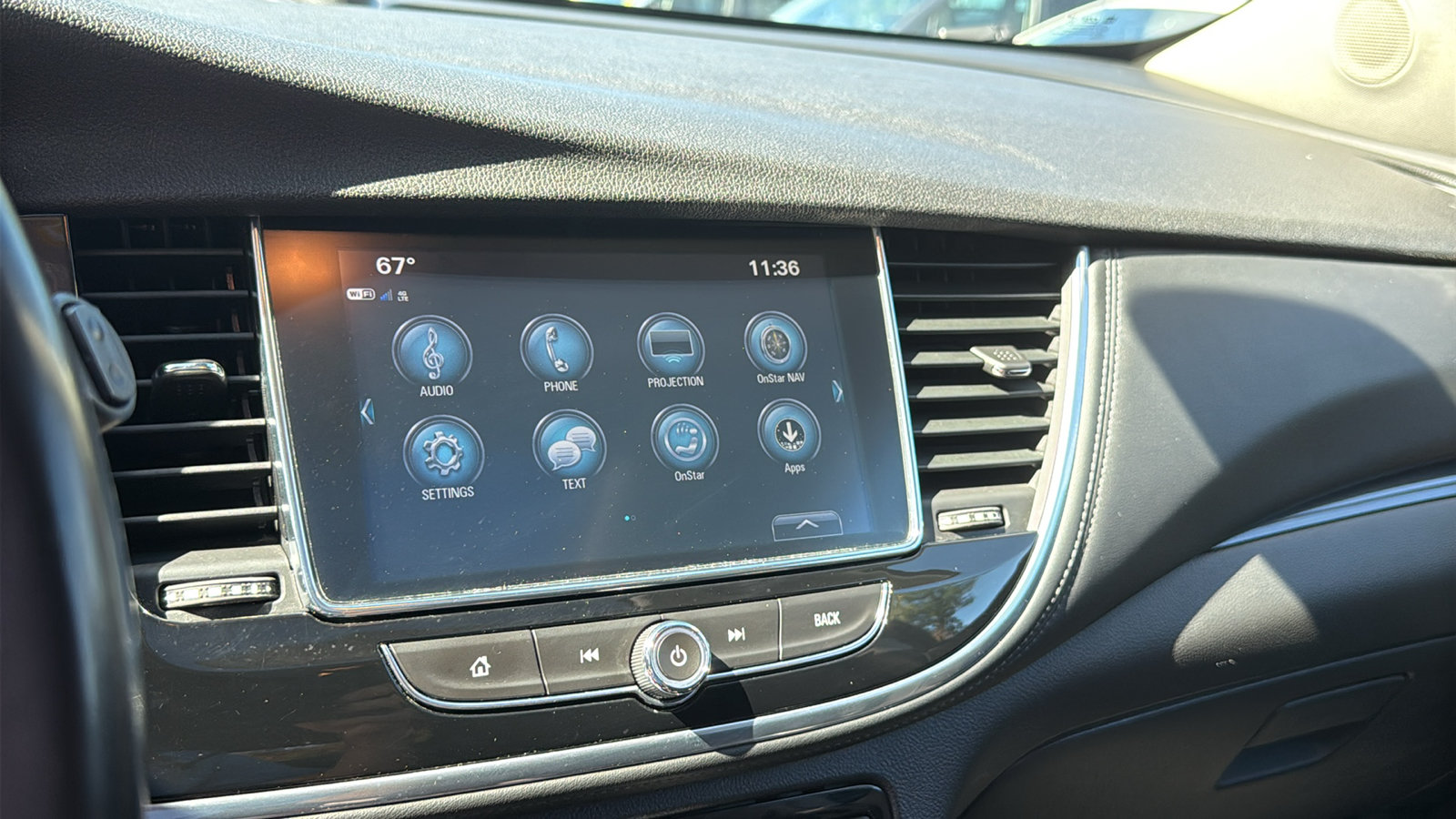 Used 2019 Buick Encore Preferred w/ Safety Package AWD/4WD image 17