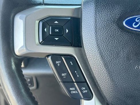 Used 2017 Ford F350 Lariat w/ Chrome Package image 18