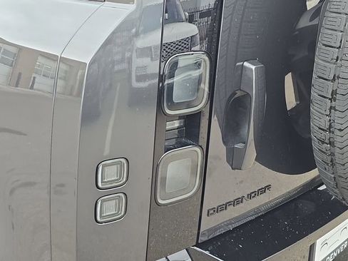 New 2026 Land Rover Defender 110 S AWD/4WD image 32