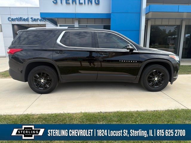 Used 2018 Chevrolet Traverse LT w/ LPO, Floor Liner Package FWD image 6