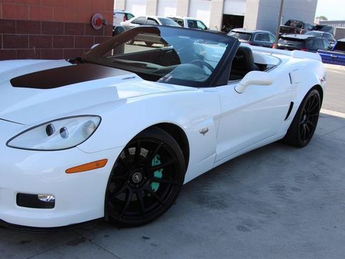 Used 2013 Chevrolet Corvette 427 w/ 1SC Preferred Equipment Group RWD image 8