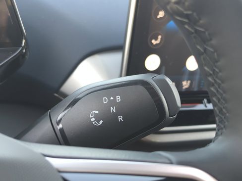 New 2026 Volkswagen ID.4 Pro S AWD/4WD image 15