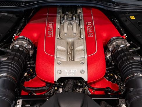 Certified 2021 Ferrari 812 GTS RWD image 20