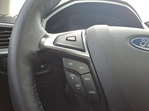 Certified 2023 Ford Edge SEL w/ Convenience Package AWD/4WD image 17