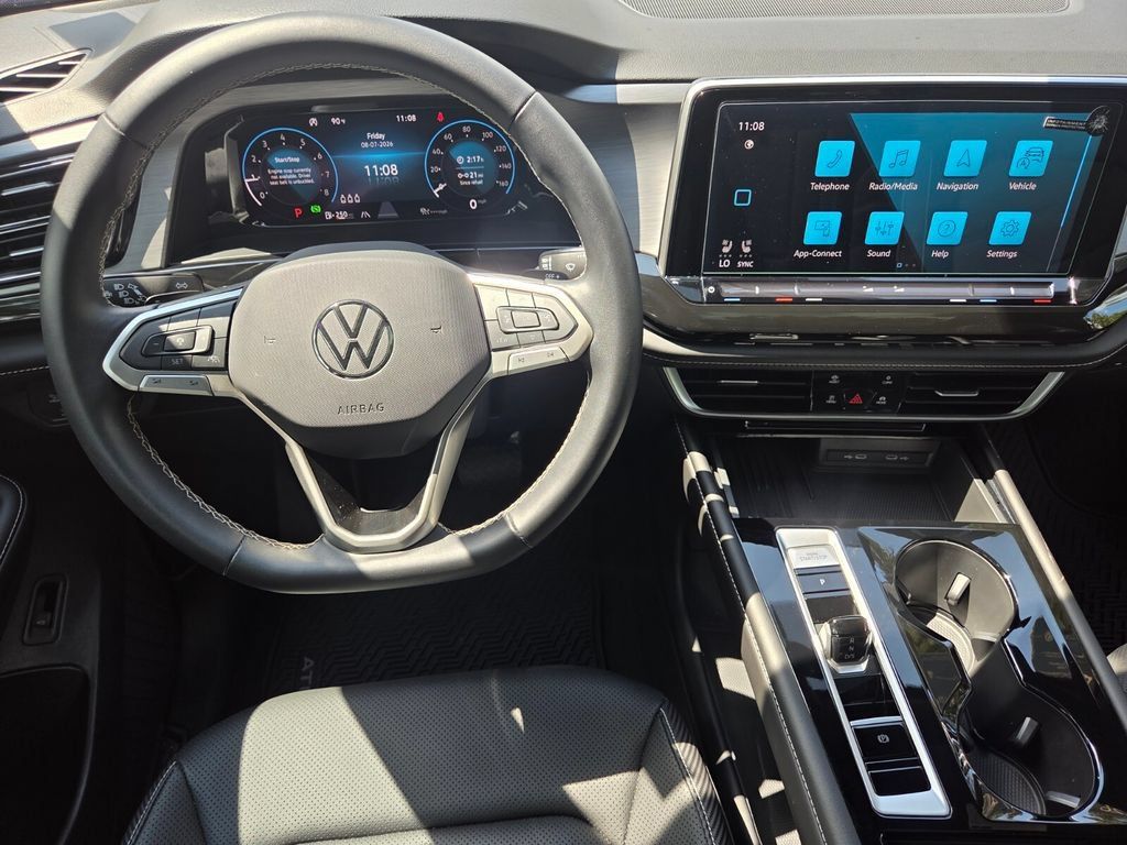 Certified 2026 Volkswagen Atlas Cross Sport SE FWD image 19