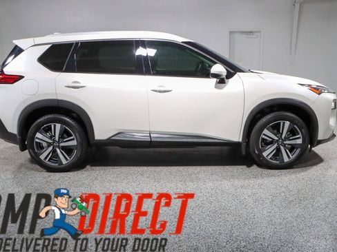 Used 2022 Nissan Rogue SL FWD image 6