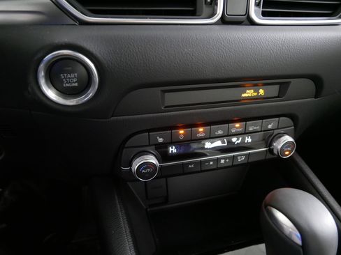 New 2025 MAZDA CX-5 AWD 2.5 S w/ Preferred Package image 7