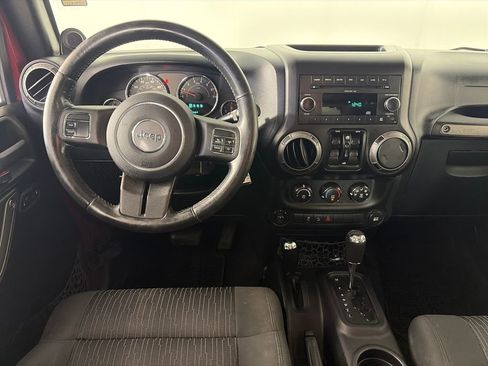 Used 2011 Jeep Wrangler Unlimited Sport image 14