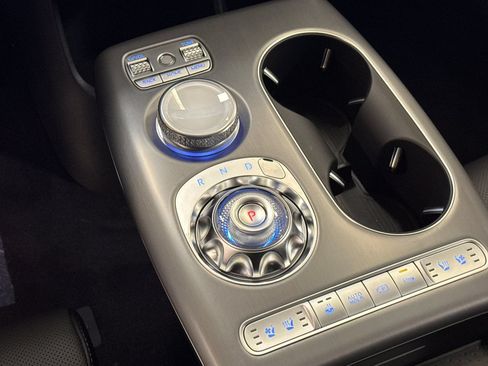 New 2026 Genesis GV60 Advance AWD/4WD image 21