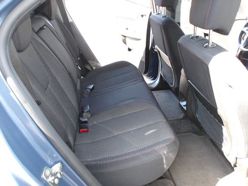Used 2011 Chevrolet Equinox LT w/ Driver Convenience Package AWD/4WD image 12