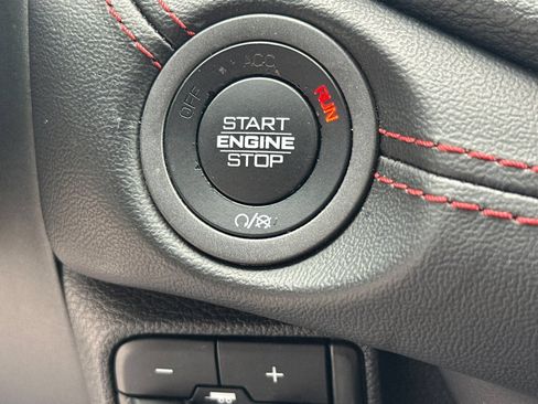 Used 2024 Dodge Durango GT RWD image 27