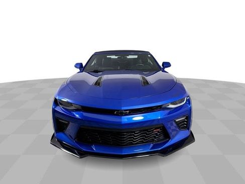 Used 2017 Chevrolet Camaro SS RWD image 3