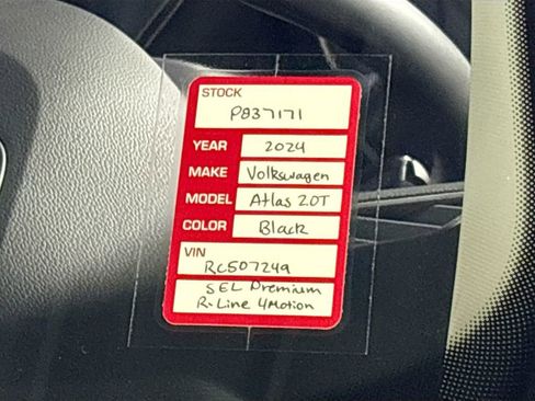 Used 2024 Volkswagen Atlas SEL Premium R-Line AWD/4WD image 26