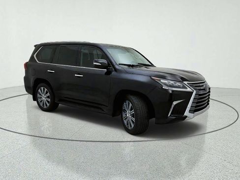 Used 2016 Lexus LX 570 4WD w/ Luxury Package image 5