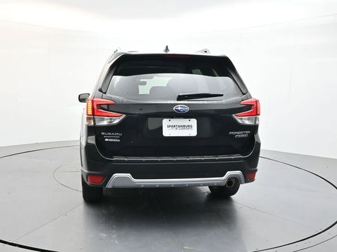 Used 2024 Subaru Forester Touring w/ POP Package 3 AWD/4WD image 6