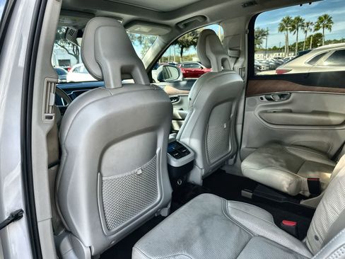 Used 2020 Volvo XC90 T6 Inscription w/ Protection Package Premier image 12