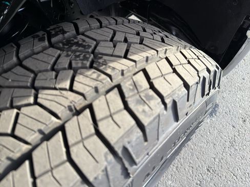 New 2025 Ford F150 XL w/ Equipment Group 103A High image 10