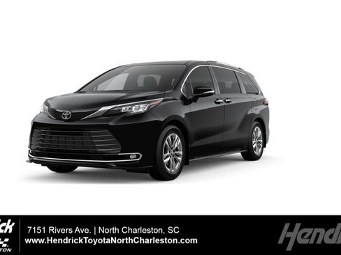 New 2026 Toyota Sienna Limited FWD image 1