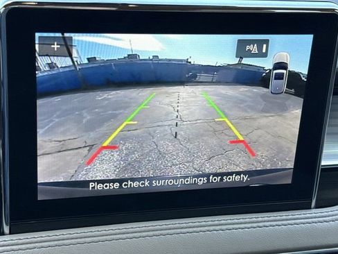 Used 2021 Lincoln Corsair AWD image 36