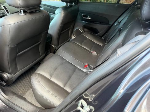 Used 2014 Chevrolet Cruze Diesel w/ Enhanced Safety Package FWD image 17