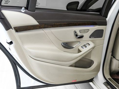 Used 2017 Mercedes-Benz S 550 4MATIC PREMIUM PKG WARMTH & CO image 46