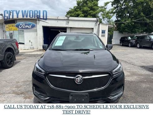 Used 2021 Buick Enclave Essence w/ Sport Touring Edition image 2