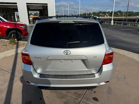 Used 2008 Toyota Highlander 4WD image 8