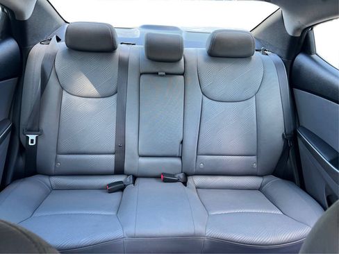 Used 2013 Hyundai Elantra GLS w/ Preferred Pkg FWD image 14
