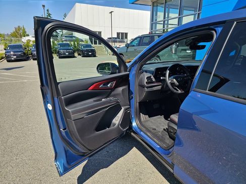 Used 2025 Chevrolet Traverse RS w/ LPO, Floor Liner Package AWD/4WD image 21