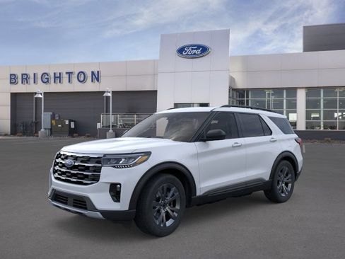 New 2026 Ford Explorer Active w/ Active Comfort Package AWD/4WD image 1