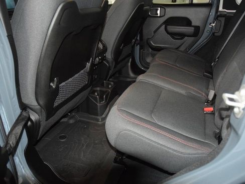 Used 2024 Jeep Wrangler Rubicon w/ Safety Group image 41