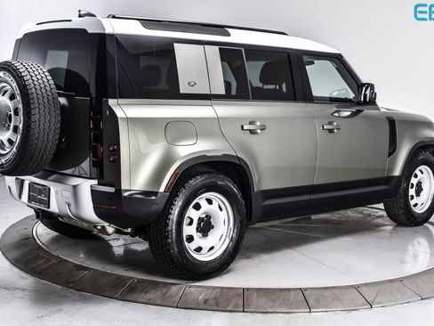 Used 2024 Land Rover Defender 110 S AWD/4WD image 5