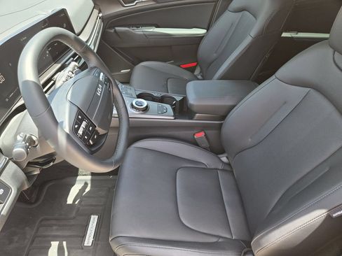 New 2026 Kia Sportage EX AWD/4WD image 10