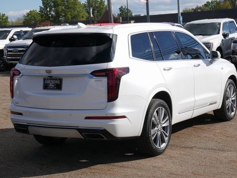 Used 2020 Cadillac XT6 Premium Luxury image 12