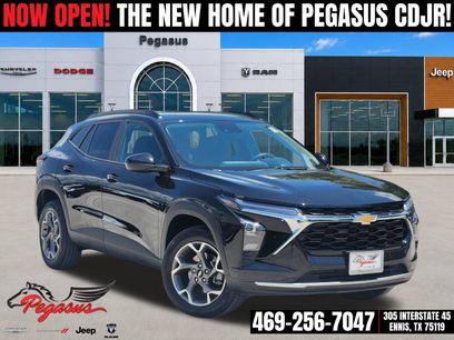 Used 2025 Chevrolet Trax LT w/ LT Convenience Package