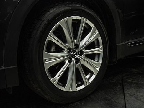 Used 2023 MAZDA CX-9 Signature image 3