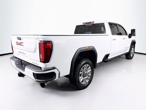 Used 2022 GMC Sierra 3500 Denali image 8