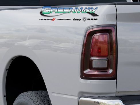 New 2026 RAM 2500 Tradesman AWD/4WD image 9