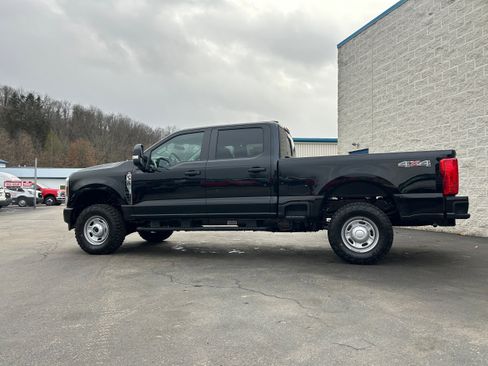 New 2026 Ford F350 XL w/ XL Off-Road Package AWD/4WD image 6