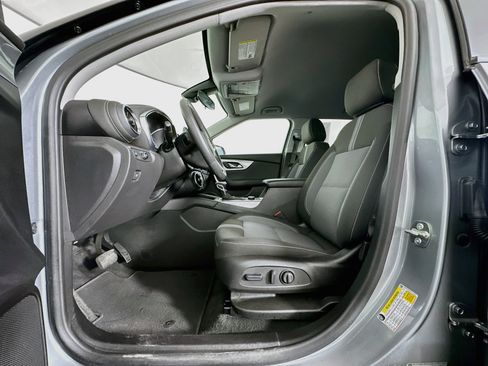 Used 2026 Chevrolet Blazer LT FWD image 13