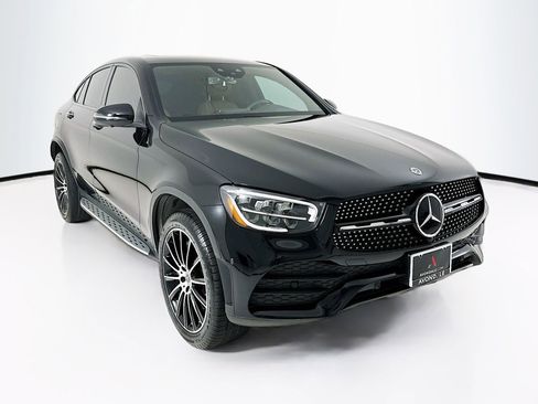 Used 2022 Mercedes-Benz GLC 300 4MATIC Coupe image 1