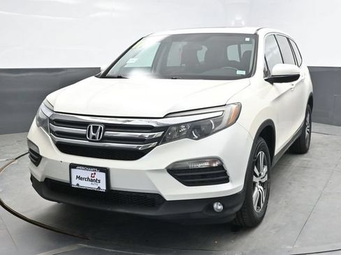 Used 2017 Honda Pilot EX-L image 2